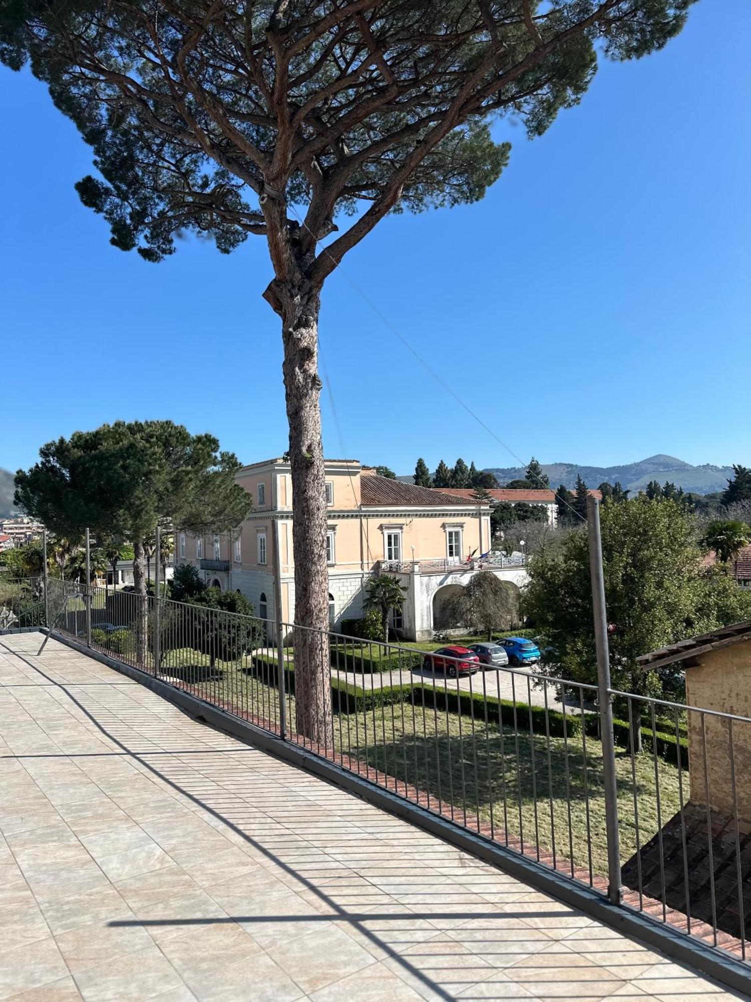 Zeta Boutique Hotel Caserta Exterior photo