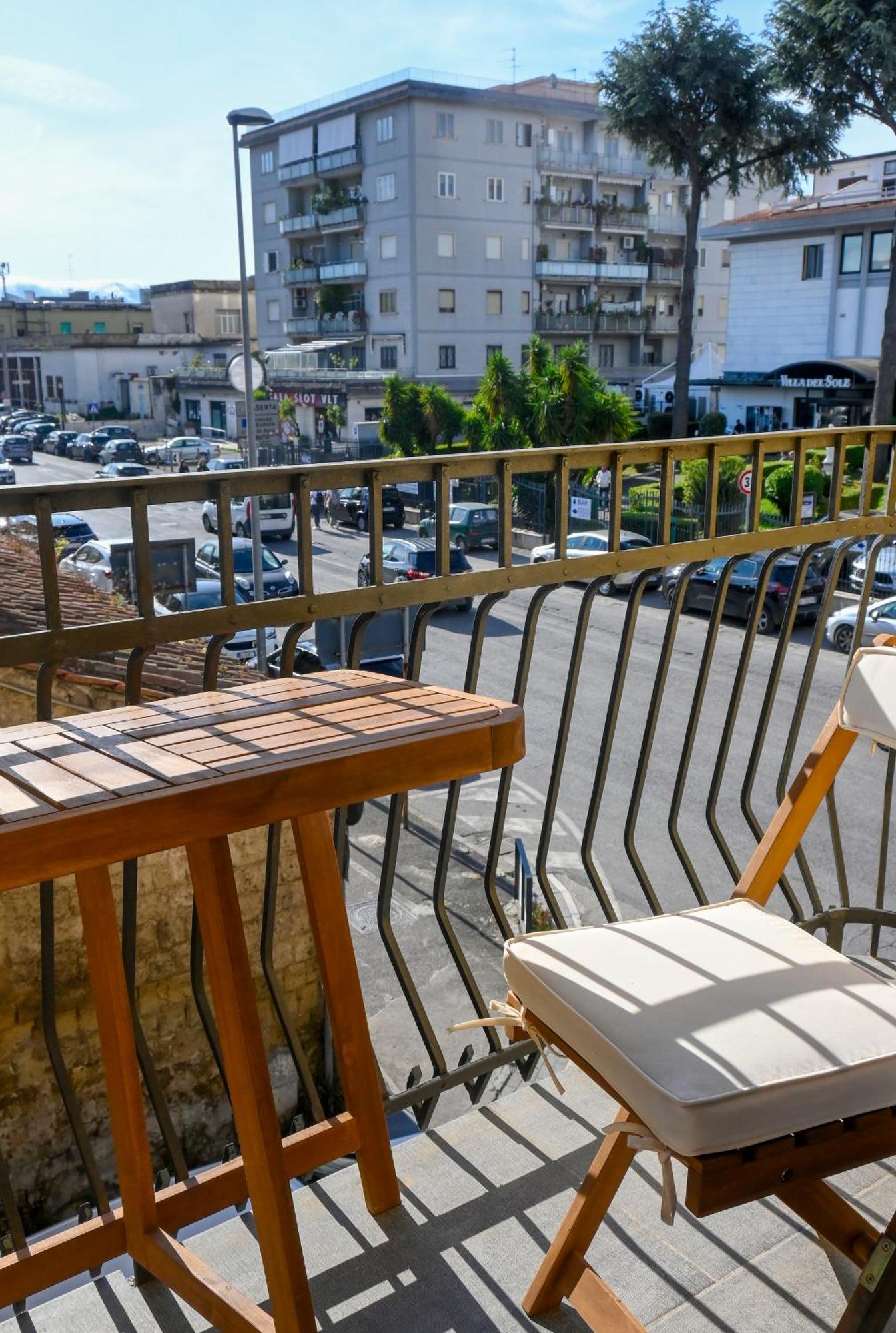 Zeta Boutique Hotel Caserta Exterior photo
